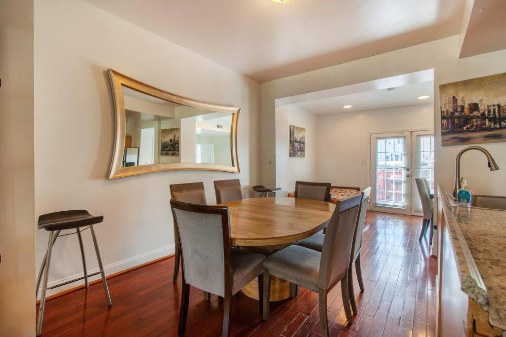 Relaxing, Spacious, Private, Walkable In Petworth! Washington Esterno foto